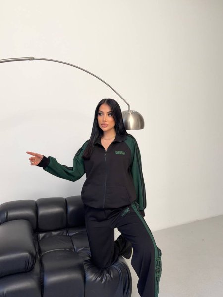 اسود مع اخضر