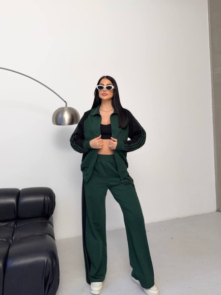 اخضر مع اسود