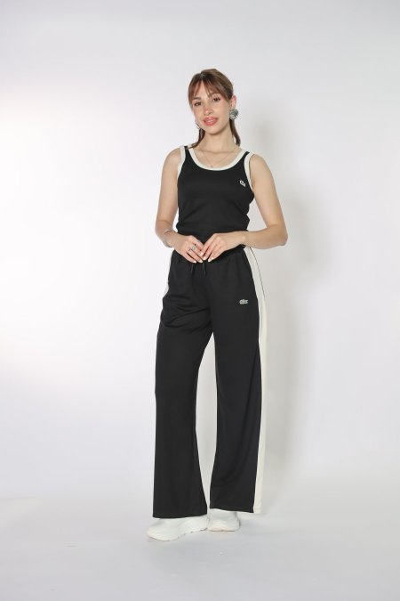 طقم LACOSTE (شيال + بنطلون )