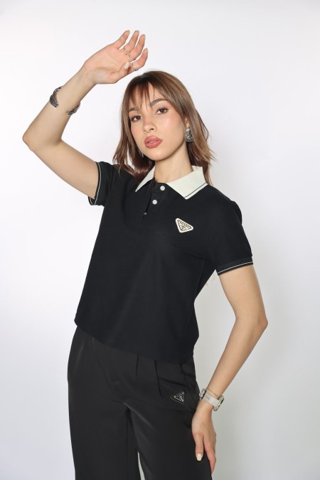 بلوزة قبة prada