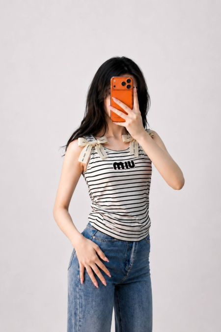 شيال MIU MIU