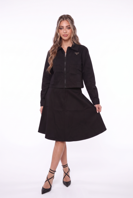 طقم prada ( جاكيت + تنورة )