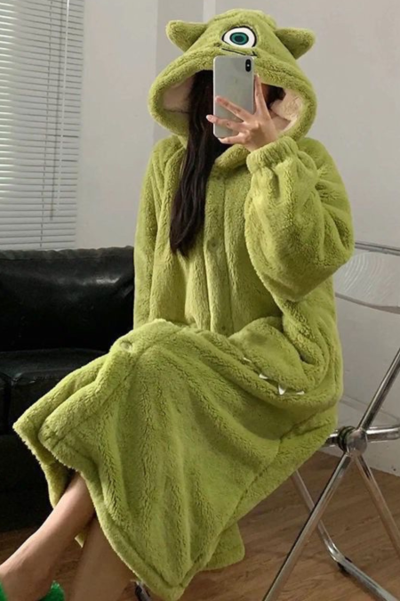 روب المونستر الاخضر