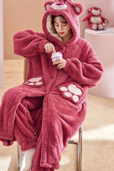 روب الدبدوب مع بنطلون