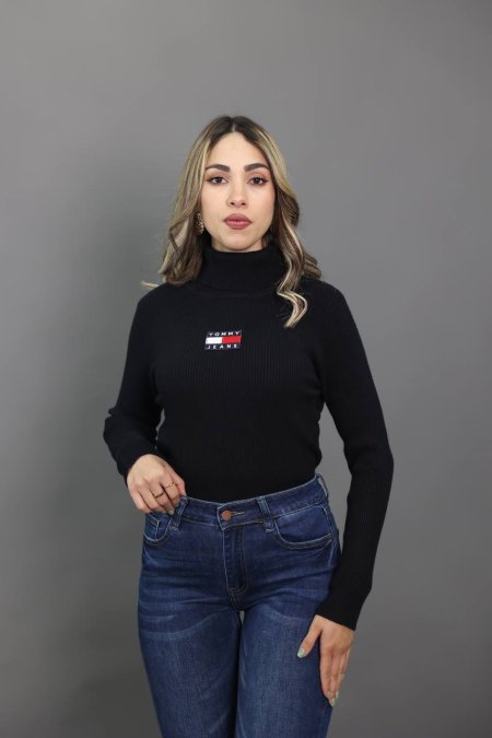 بلايز جولف tommy - اسود <br> <span class='text-color-warm'>نفدت الكمية</span>